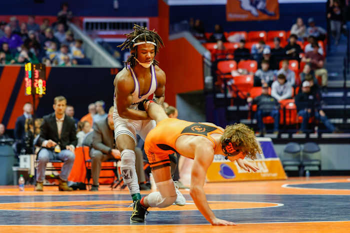 Illinois state wrestling championships February 18 2023 Nate Latsch 15427